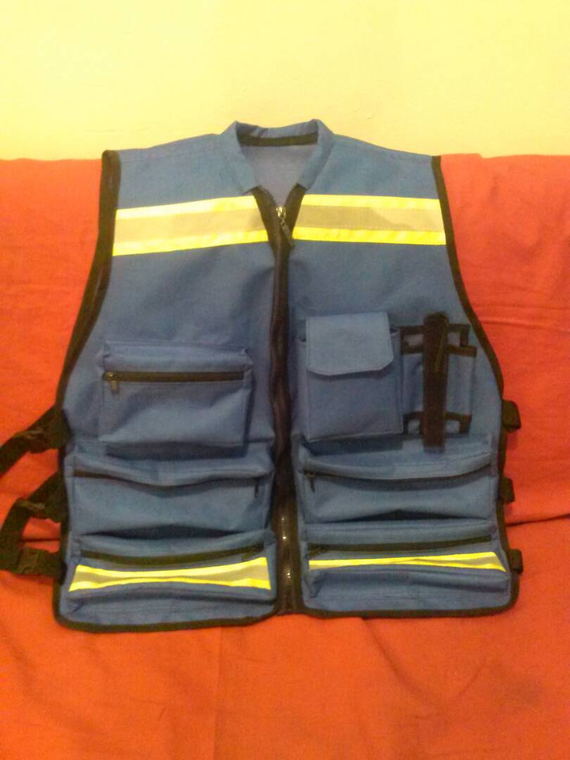 protecciongh's tweet photo. Chalecos cotización al correo ventaspackbel@gmail.com https://t.co/Q6A9GXclCm