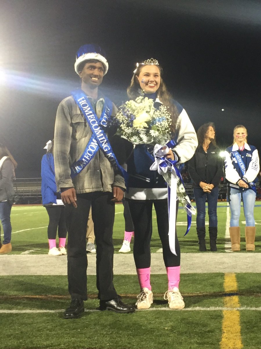 Congratulations to our 2017 Homecoming King &amp; Queen, Lawrence Kaspereen &amp; Jenna Smith! #WHRHSHOCO17 <a href="/WHRHighSchool/">Warren Hills HS</a>