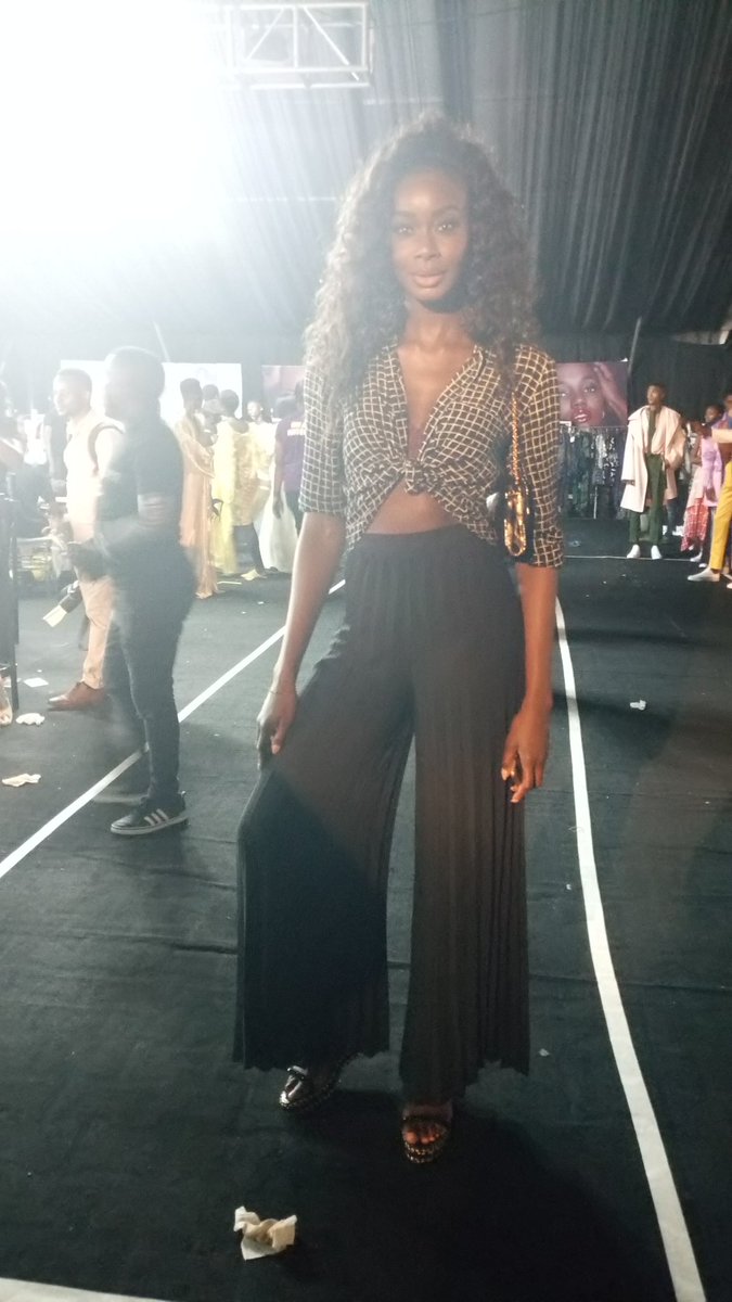 Nobsdaslushhkid's tweet photo. @aminat_model #MyHeinekemLFDW17experience " The designers are showing up and showing out, making Lagos proud!"
#LFDW17 #BackStageExclusive https://t.co/s49DyqbKMc