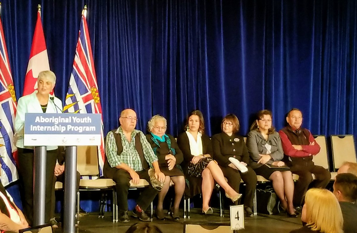 1Bob_Chamberlin's tweet image. Attending the @AYIP_Staff 10th Anniversary Celebration 

Chief Andy Thomas @carolejames @UBCIC Pres GC Stewart Phillip &amp;amp; @GWLeah @FNSummit