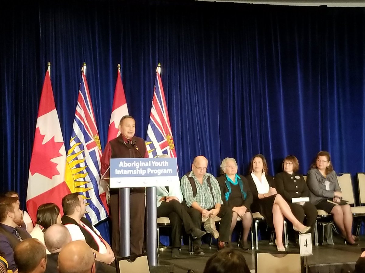 1Bob_Chamberlin's tweet image. Attending the @AYIP_Staff 10th Anniversary Celebration 

Chief Andy Thomas @carolejames @UBCIC Pres GC Stewart Phillip &amp;amp; @GWLeah @FNSummit