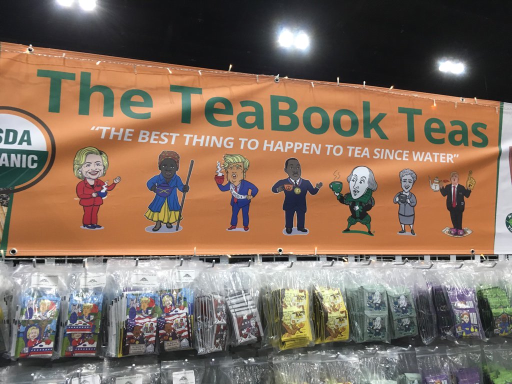 ZATZAi's tweet photo. Found some awesome tea at #LAComicCon from #ImPeachment @TheTeaBook https://t.co/GcQRu3Q6S3