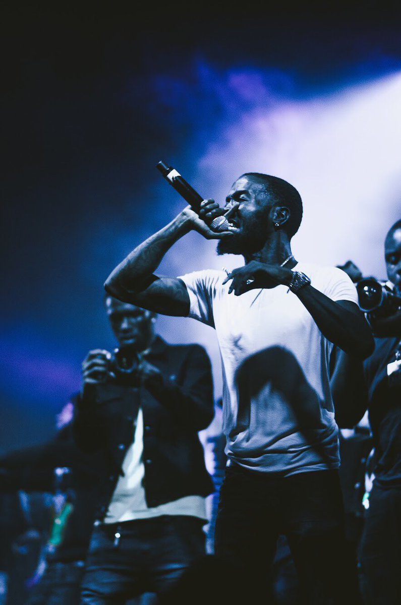 MadeNChynna's tweet image. young jefe holmes. 🔥

@ShyGlizzy || #BSUHC2K17 X #OTCWEEK || 10.26.17

#MadeNChynna✨