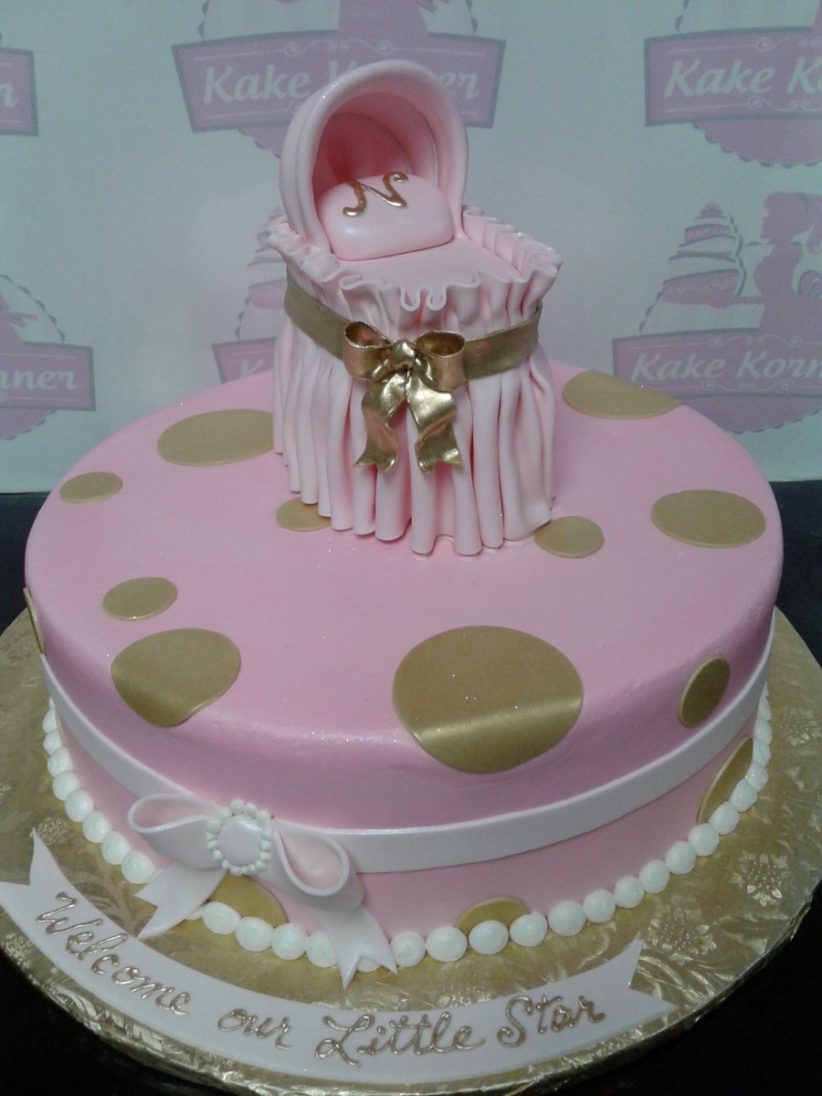 kakekorner's tweet photo. lots of buttercream beauties https://t.co/Tuj1gCApY1