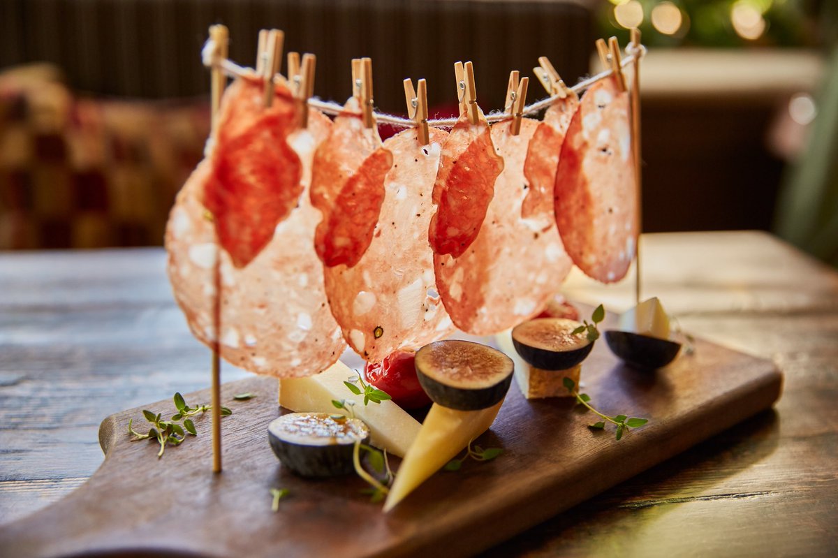 “Hanging Out in Tuscany” New menu items by Chef Luca 👌🏼 <a href="/moriconi/">moriconi</a>.luca #vinotecaLA #fourseasonsla #italian #cuisine