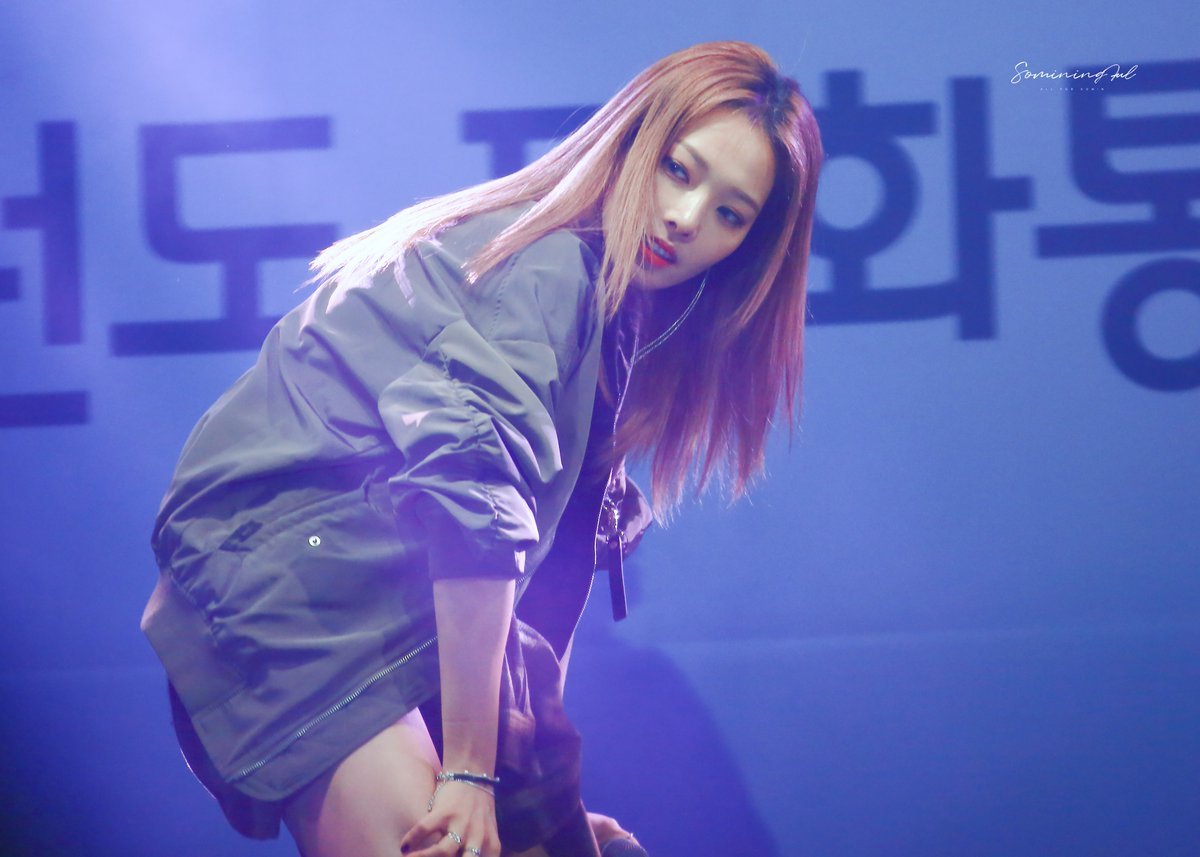 IBJeonSomin's tweet photo. Dance!!! https://t.co/lGNvVah94J