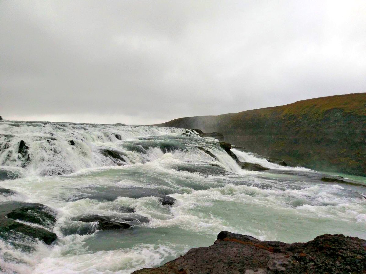 Ipaintatnight's tweet image. Stunning #waterfall #GULLFOSSWATERFALL #Iceland #travelphotography