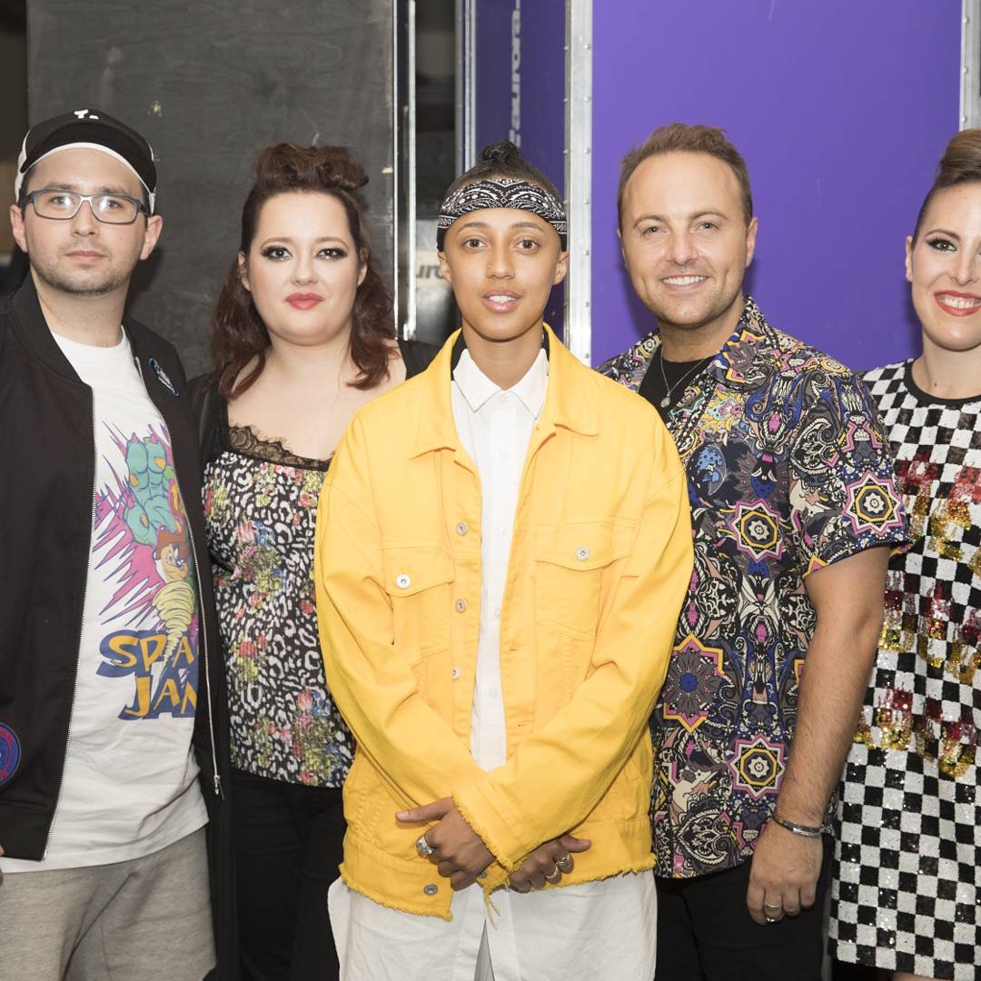 WeAreTrackless's tweet photo. We're not #Cheesy #ACappella - we're all about bringing the BASS, the BEATS, and the Vocals.
Big Hitting sound
#BritishPopStyle
Next Week. https://t.co/1SkaQbuvqG
