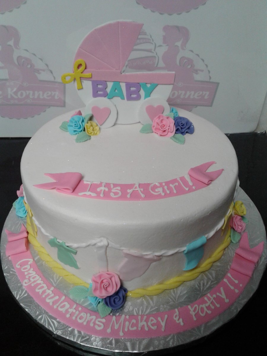 kakekorner's tweet photo. sorry it has taken me so long to get back to posting all of these buttercream beauties from kake korner https://t.co/fsaJ6YsRDw