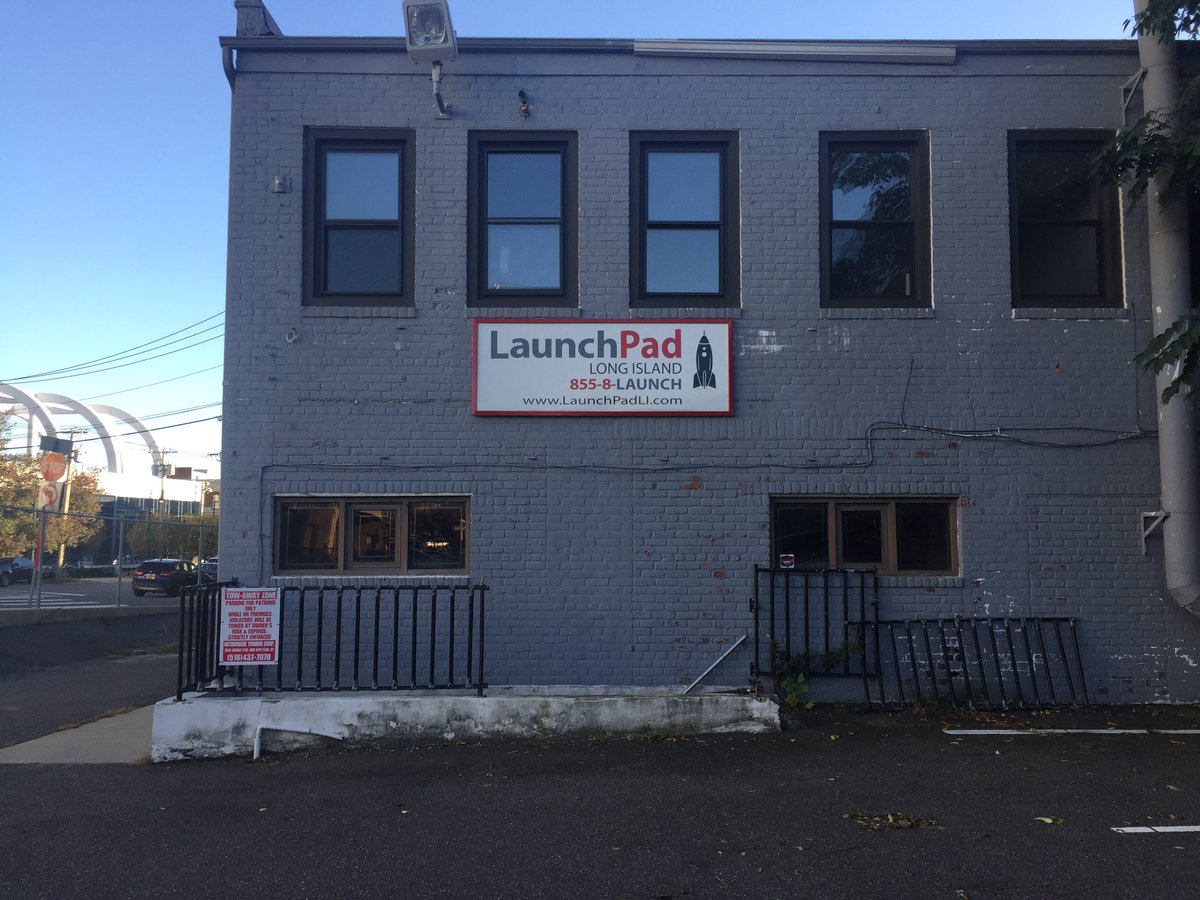 LILaunchPad's tweet photo. 34 Minutes from NYC, less than 10' from the Mineola train station w/ its own parking lot...gotta love LaunchPad https://t.co/Y5iOcycXPj