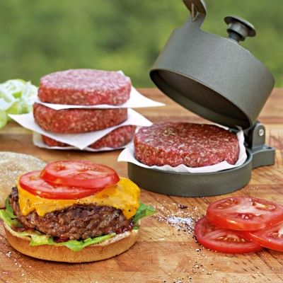 JepDuckman's tweet photo. Wanna cook like me? Check out this patty maker, it’s a true BBQ lifesaver. https://t.co/XxHyYdSeGs https://t.co/CdJLqPOphF