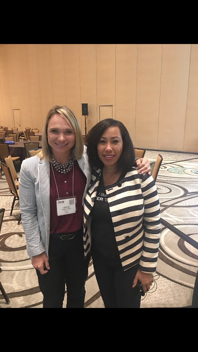 lesliewdurias's tweet photo. #ASCDCEL17 #robynjackson #totallyfangirled https://t.co/tMfHfBACMs