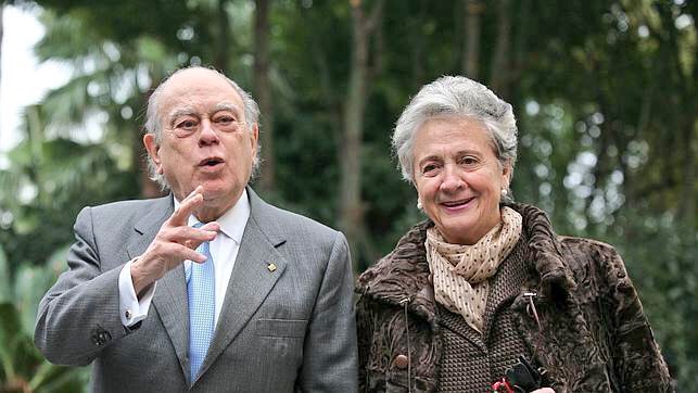 mingosociata's tweet photo. Joder, ni Andorra nos reconoce.  Con el dinero que les han enviado la Madre Superiora y los Pujol todos estos años. Malditos ingratos! https://t.co/zpxVNwdeIh