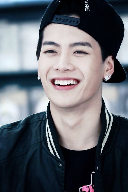 ahgaboy7's tweet photo. So sorry babe, be strong, we love you. Fighting Got7
#SupportJackson #JacksonWang #GOT7 https://t.co/TmxjTdlc0X