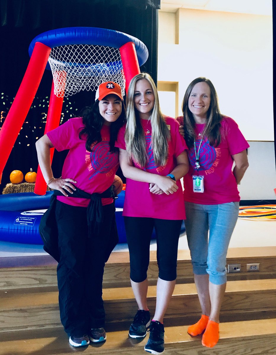 kaylen_wolfe's tweet photo. #twefieldday https://t.co/e8x1oY9ZcN