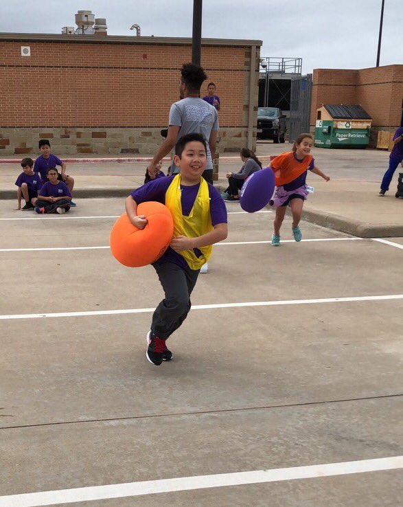 kaylen_wolfe's tweet photo. #twefieldday https://t.co/e8x1oY9ZcN