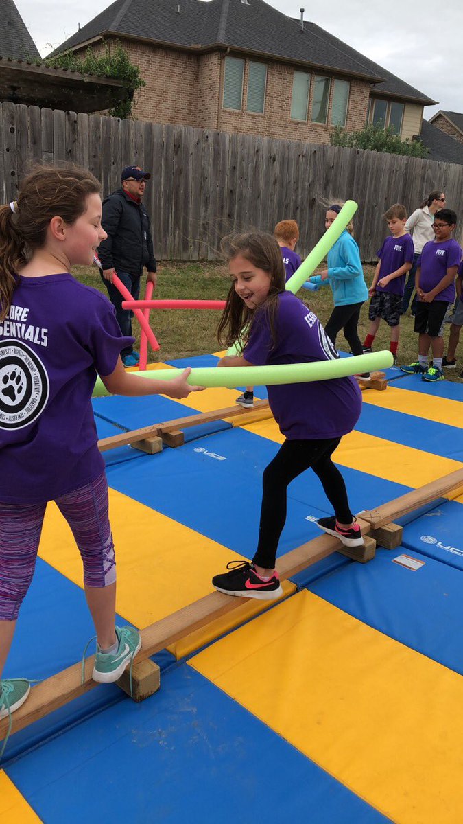 kaylen_wolfe's tweet photo. #twefieldday https://t.co/RWma1HxVVW