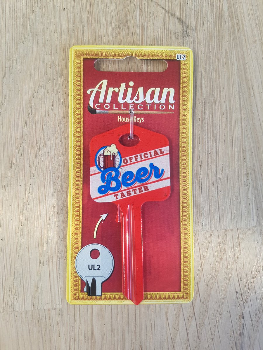 moransrepairs's tweet image. For all those beer and wine lovers 🍷🍺 Just  £5.50 cut while u wait @warringtomarket @therealaleshack #Warrington #Cheshire