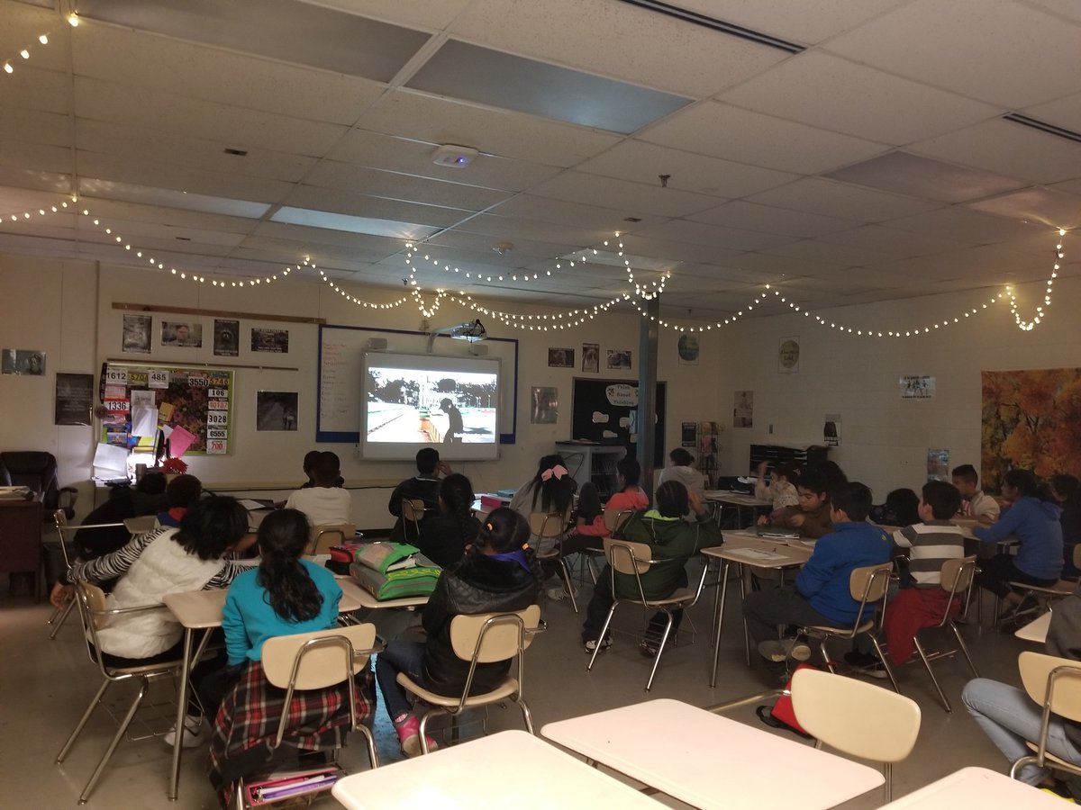 Hanselsmomma's tweet photo. 6th grade Health working on #advocacy #validresearch #internetsafety . Have a great weekend everyone!  <3 Mrs. H. @NeelsvilleMS @LaDirectoraNMS https://t.co/X1rz82E3YH