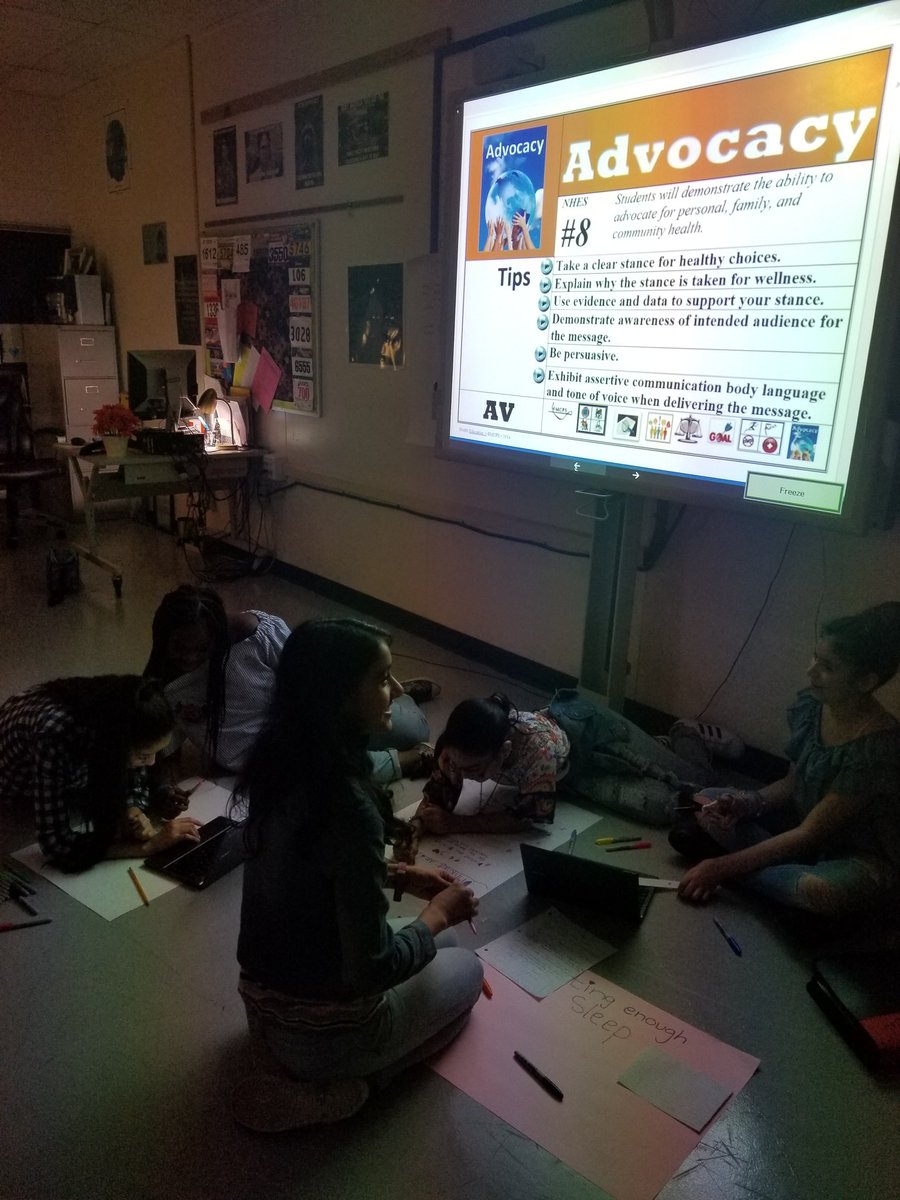 Hanselsmomma's tweet photo. 6th grade Health working on #advocacy #validresearch #internetsafety . Have a great weekend everyone!  <3 Mrs. H. @NeelsvilleMS @LaDirectoraNMS https://t.co/X1rz82E3YH
