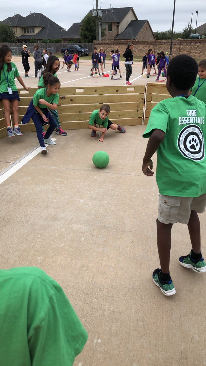 kaylen_wolfe's tweet photo. #twefieldday https://t.co/evUFzxEQvB