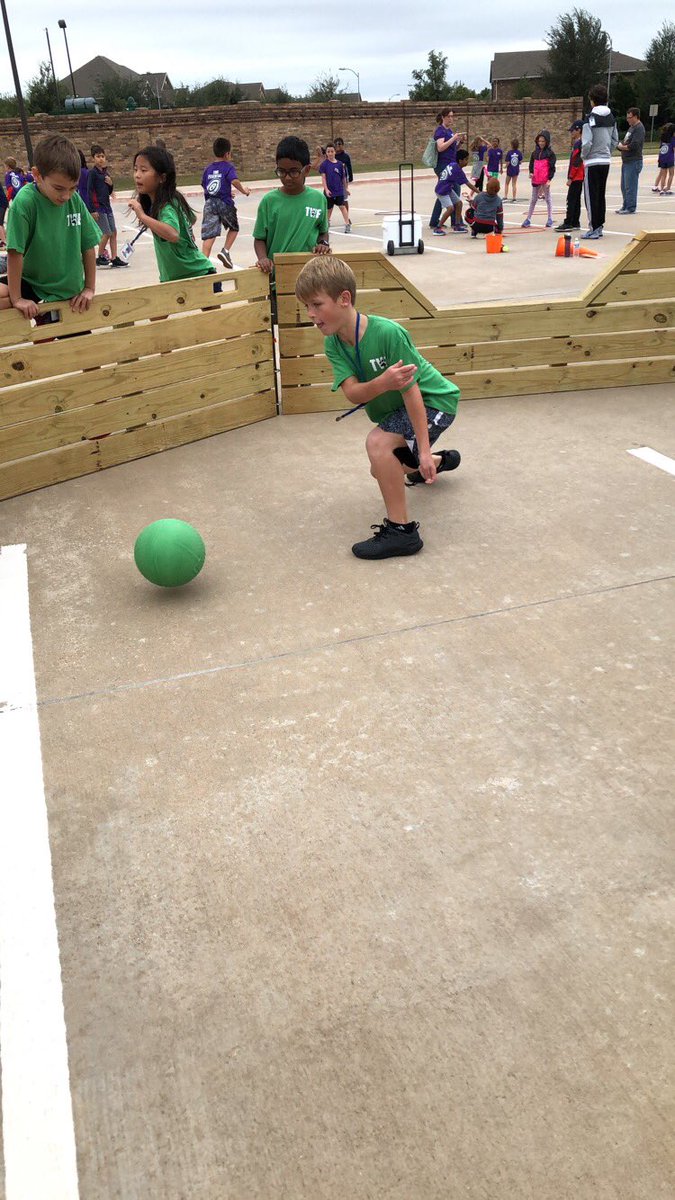 kaylen_wolfe's tweet photo. #twefieldday https://t.co/evUFzxEQvB