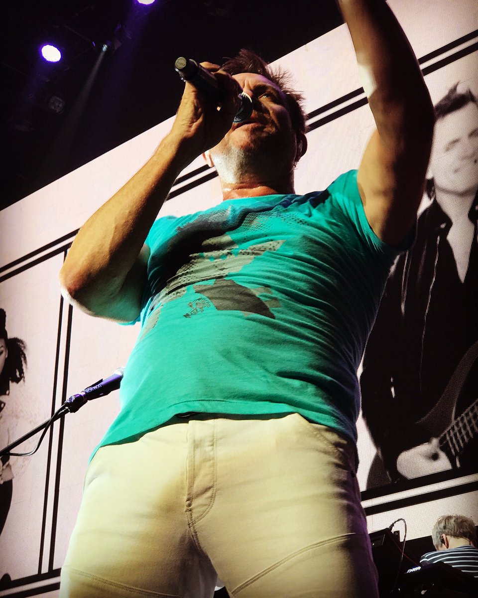 Happy Birthday <a href="/SimonJCLeBON/">Simon Le Bon</a> !!