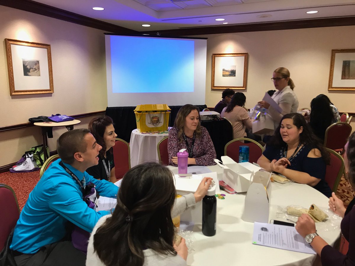 nosteffel's tweet photo. #KDPconvo17 Treasures of KDP luncheon https://t.co/DXzcRoSx0W