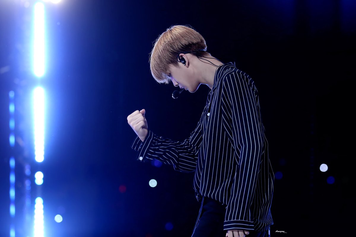 Amazing051005's tweet photo. 171022 BOF
보고싶다...
#WANNAONE #워너원
#배진영 #BAEJINYOUNG @WannaOne_twt https://t.co/OhLaa8na43