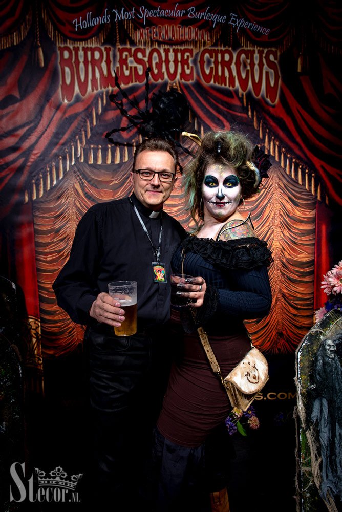 Burlesque Circus tweet media