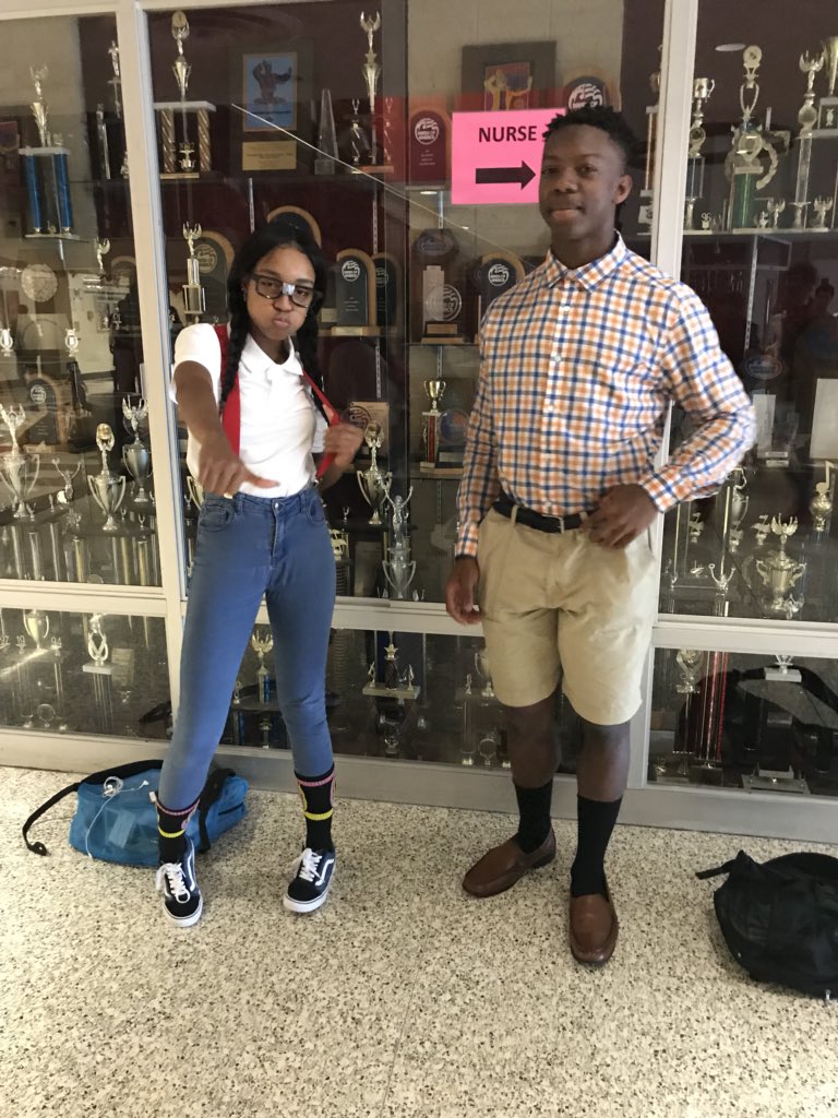 sixthwarlord's tweet photo. Too Nerdy For Drugs ππ
#WfRedRibbonWeek https://t.co/u36u6MxbcI