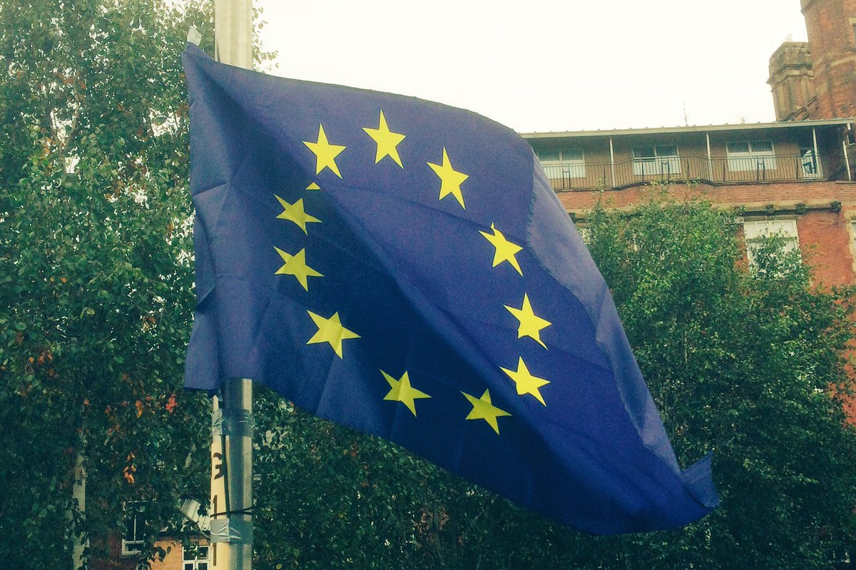 Mcr4EU's tweet photo. Our movement has yet to reach critical mass. Speak to those you know voted Remain. Get them involved. Make them believe we can #StopBrexit https://t.co/vb15uHHrOl