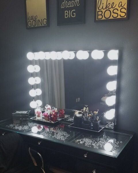 ImpressionsV's tweet photo. Keep going, and dream big like a BOSS.
๐ท @tamestoy87
#glowpro #slaystation #vanity #vanitymirror
#impressionsvanity #dreamroom #wishlist https://t.co/H8oDKmyEMP