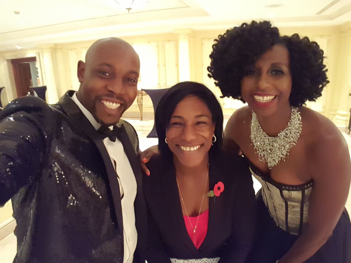 DonnaLegz's tweet photo. Always lovely seeing this fab woman @MaggieAlphonsi doing great things! #EYBNBall17 @EY_BlackNetwork @MrGorgeousUK https://t.co/GdvDVYjjJr