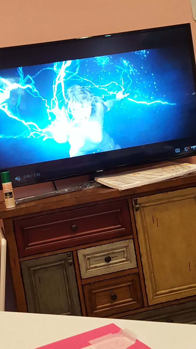 EmiJenk's tweet photo. @taylornation13 OKAY PRETTY SURE TAYLOR JUST BECAME THE GODDESS OF THUNDER. #SorryThor π€£ #ReadyForItVideoParty https://t.co/2lFuvhZAxV