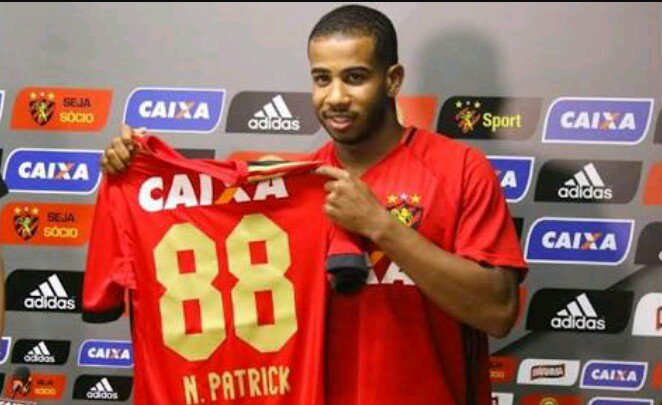 Futebol_NE's tweet photo. Volante Patrick está perto da Renovação com Sport para a temporada 2018 a Diretoria Aguarda a chegada do Empresário para acerta Detalhes https://t.co/TRrWDWMdIx