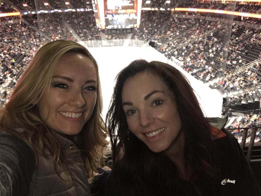 VGKDev's tweet image. Loving the Golden Knights game! #vgkfunk #goldenknights #VegasBorn