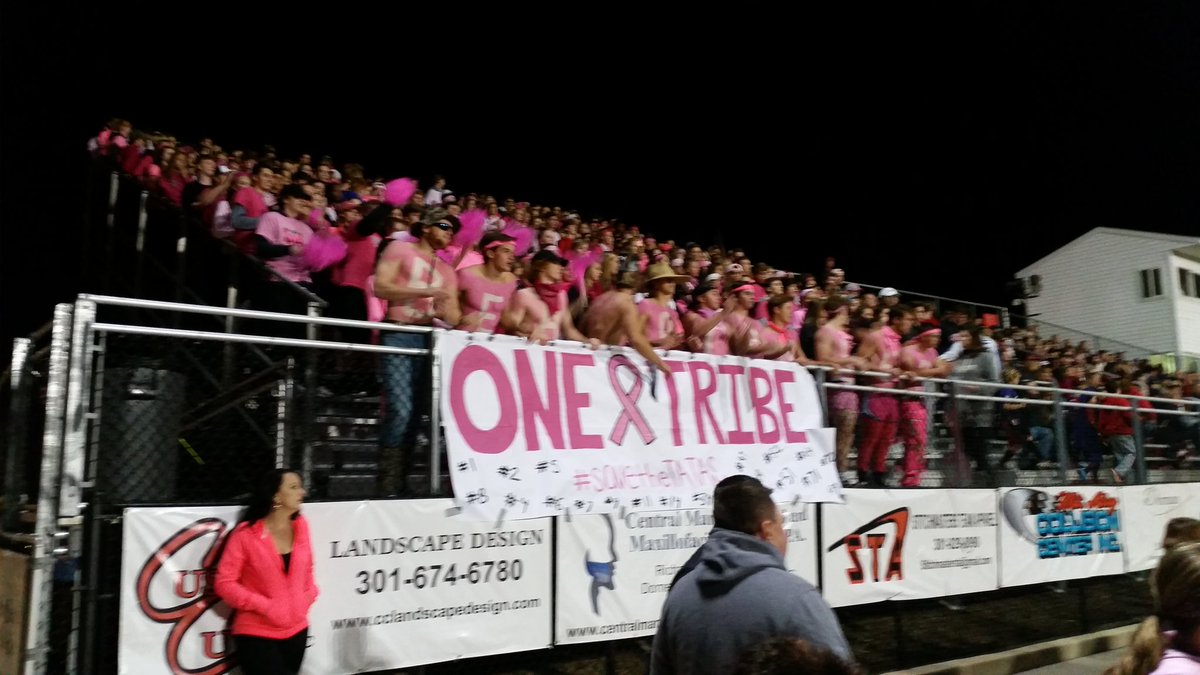 LinganoreSGA's tweet image. It's a Pink Out to support the fight against breast cancer at LHS tonight. Thanks to all who donated to the cause. Go Lancers!