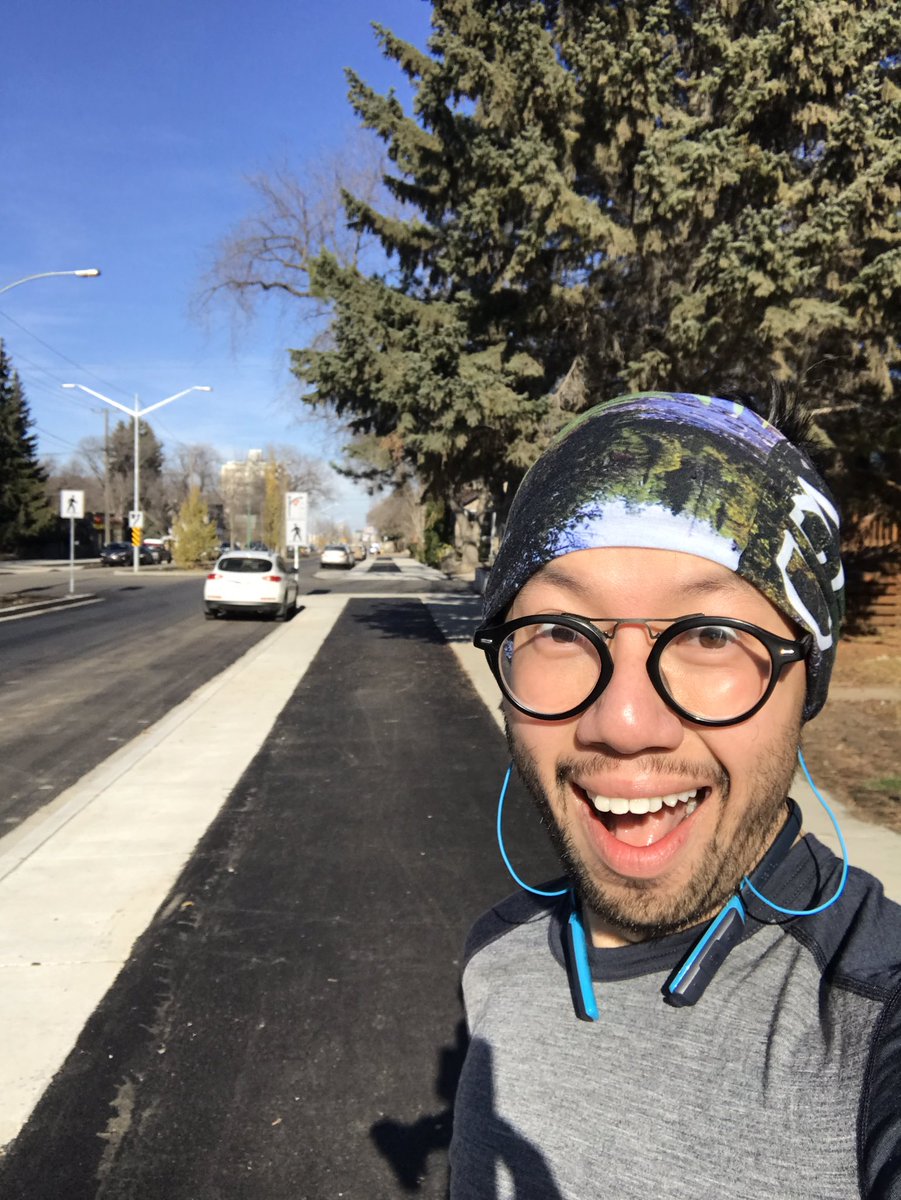 icantstanyu's tweet image. Ooh, @cityofsaskatoon. Are these the new bike lanes on Victoria? They're beautiful! #yxe