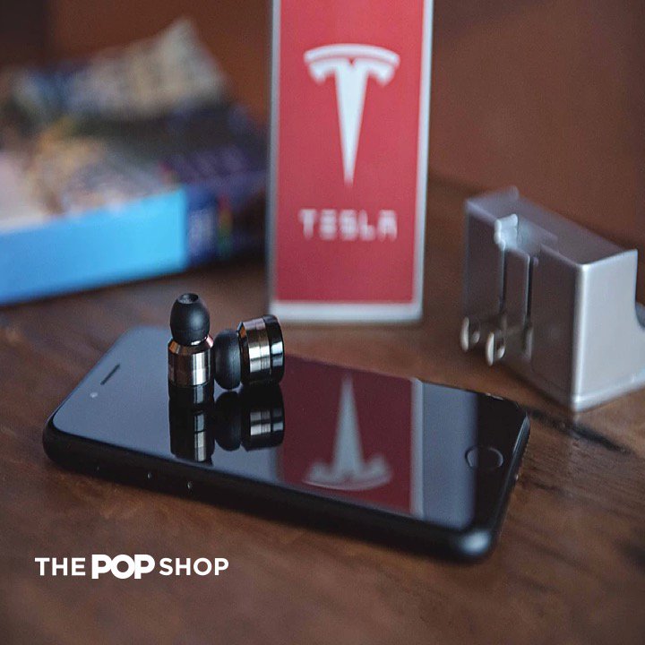 eldeflecto's tweet image. Charge, connect &amp;amp; stay tuned into your world no matter where your day takes you.  #revolutionary #stylish #dualfunction