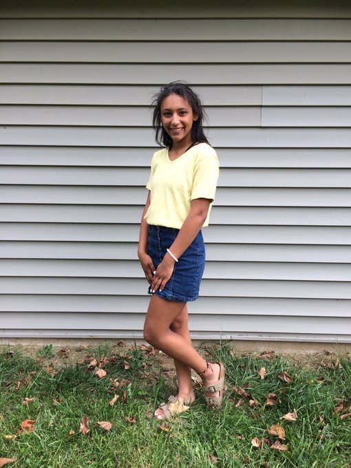 all these pics r half cute &amp;&amp; half ugly so i&rsquo;ll post em so u can be the judge of that🙂 https://t.co/