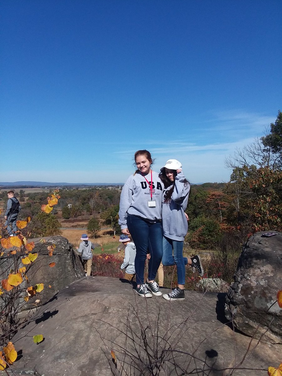 LearwoodDCTrip's tweet photo. Little Round Top from earlier today! #bus6rocks https://t.co/RD0LY23sZ4
