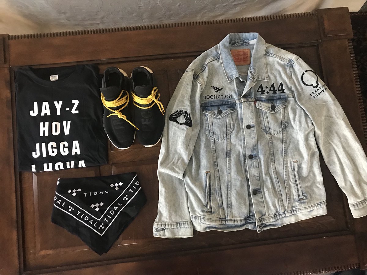 CreativePushers's tweet photo. Sneak Peek of the outfit for the #JAYZ #444tour tonight in Anaheim https://t.co/RYoMjb9gaI