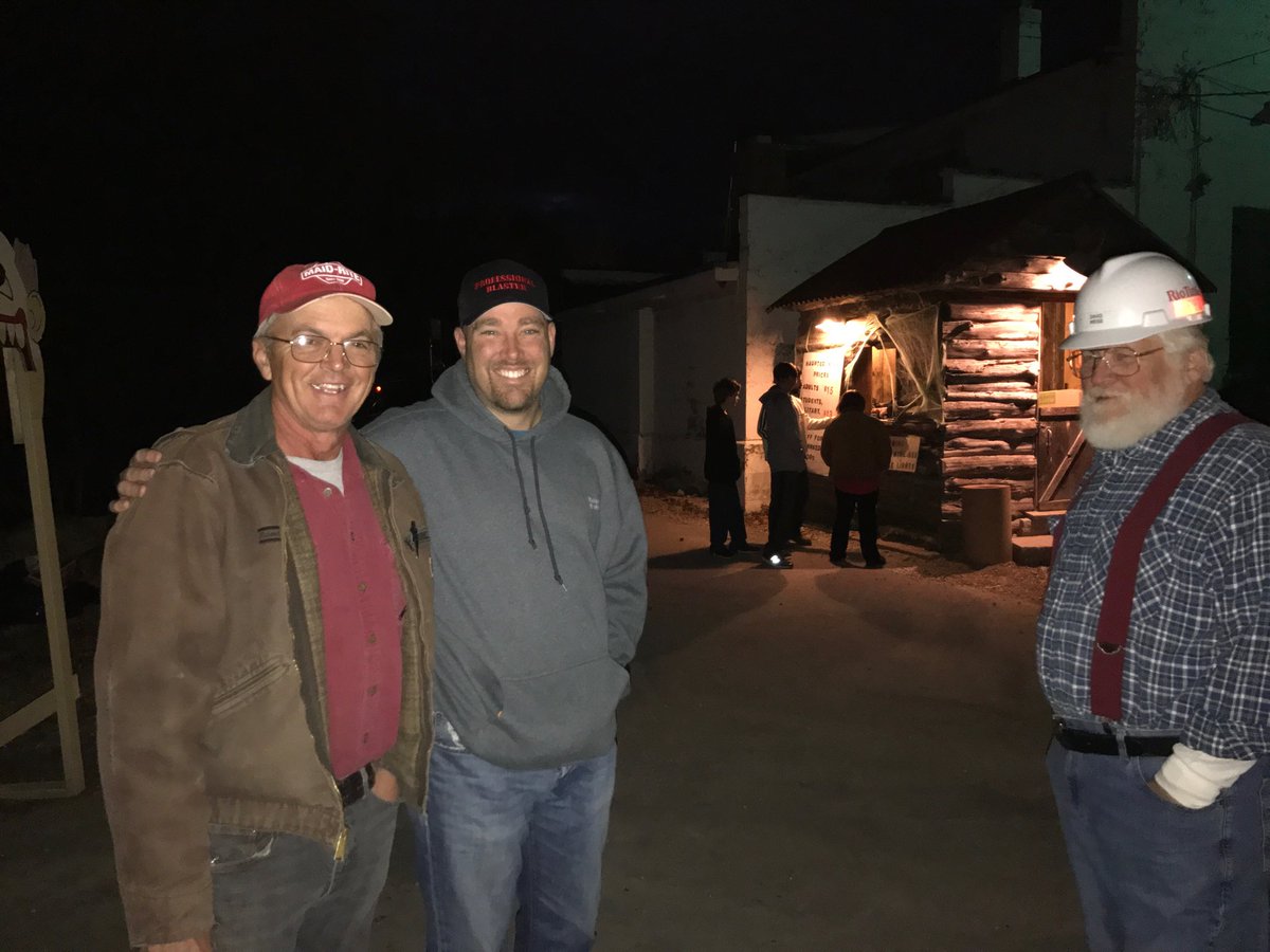 splusk44's tweet photo. Fun times at the MS&amp;T experimental mine haunted house!  Come out if you dare! https://t.co/Bm7iL76PGp