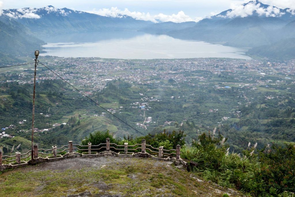 Sumatran coffee isn't always this sparkling clean. Check out the Bener Meriah Hasballah Yunus Crown Jewel: royalcoffee.com/cj1165 #kopigayo