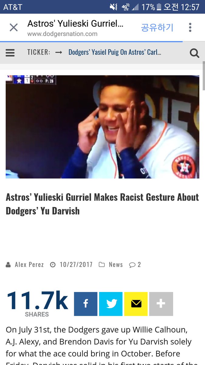 natallie7's tweet photo. @mlb #Yulieski Gourriel 

#astros’ Yulieski Gurriel Makes Racist Gesture About #Dodgers’ #Yu Darvish https://t.co/tTPqzdWW9R
