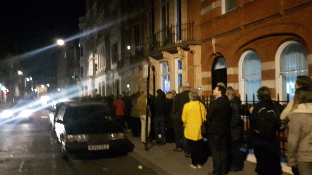 jenniebec's tweet photo. Standing outside the Wigmore Hall at 5.50 this AM for the Today Programme. Very mad and very British! https://t.co/3OSMtz6OPK
