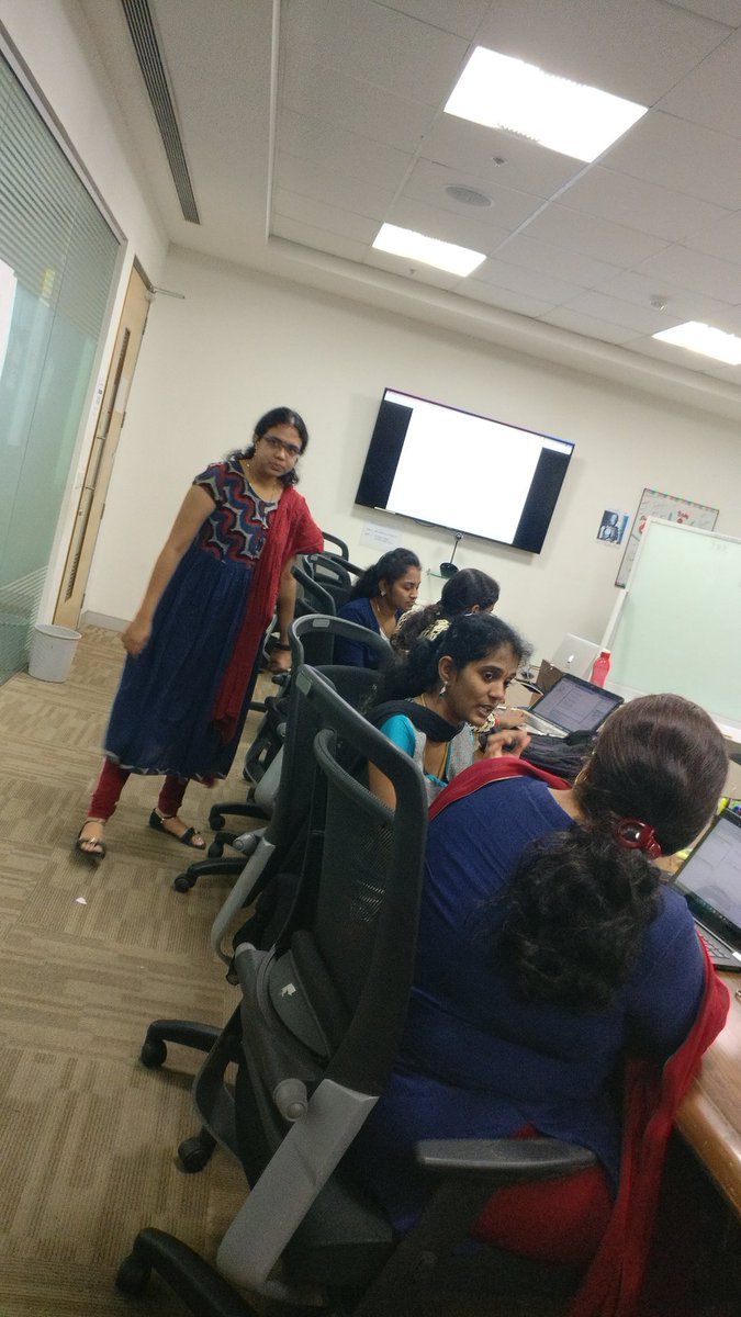suku1994's tweet photo. TDD workshop. #thoughtworks #tdd https://t.co/5t9Es52PIS