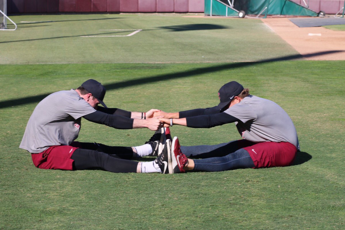 SCU_Baseball's tweet photo. Presenting the Santa Clara synchronized stretching duet. #StretchTogether #StampedeTogether https://t.co/X3mpouQ9Ay
