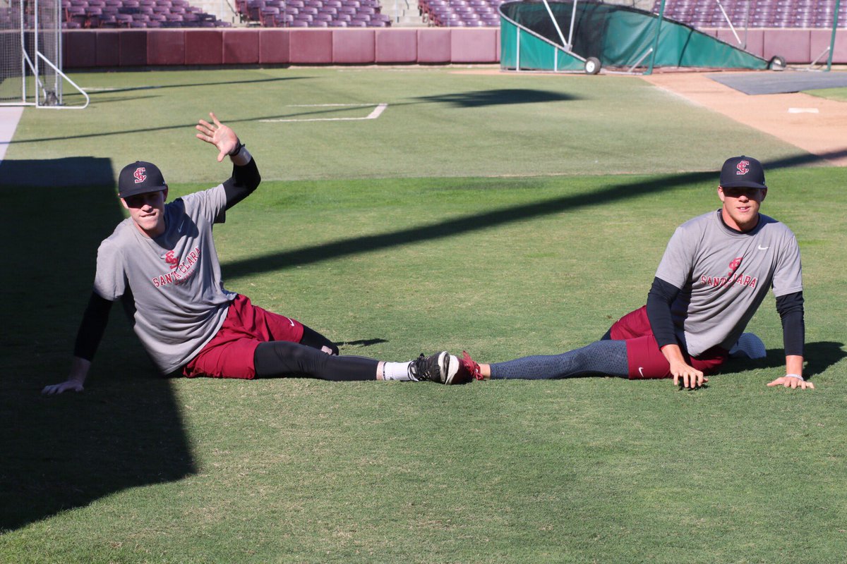 SCU_Baseball's tweet photo. Presenting the Santa Clara synchronized stretching duet. #StretchTogether #StampedeTogether https://t.co/X3mpouQ9Ay